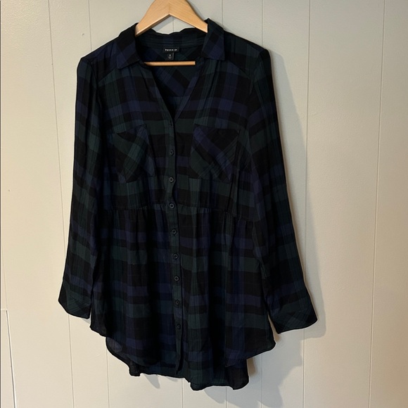Torrid Black and Blue Plaid Button-Down Shirt Size 0X plus size - Picture 4 of 9